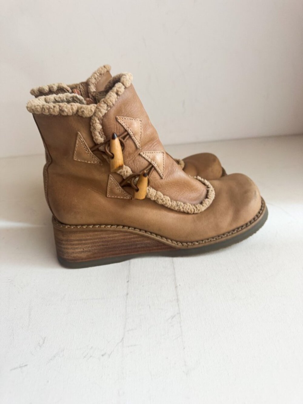 Vintage Y2K ALDO Leather Super Square Toe Wedge Boots 38